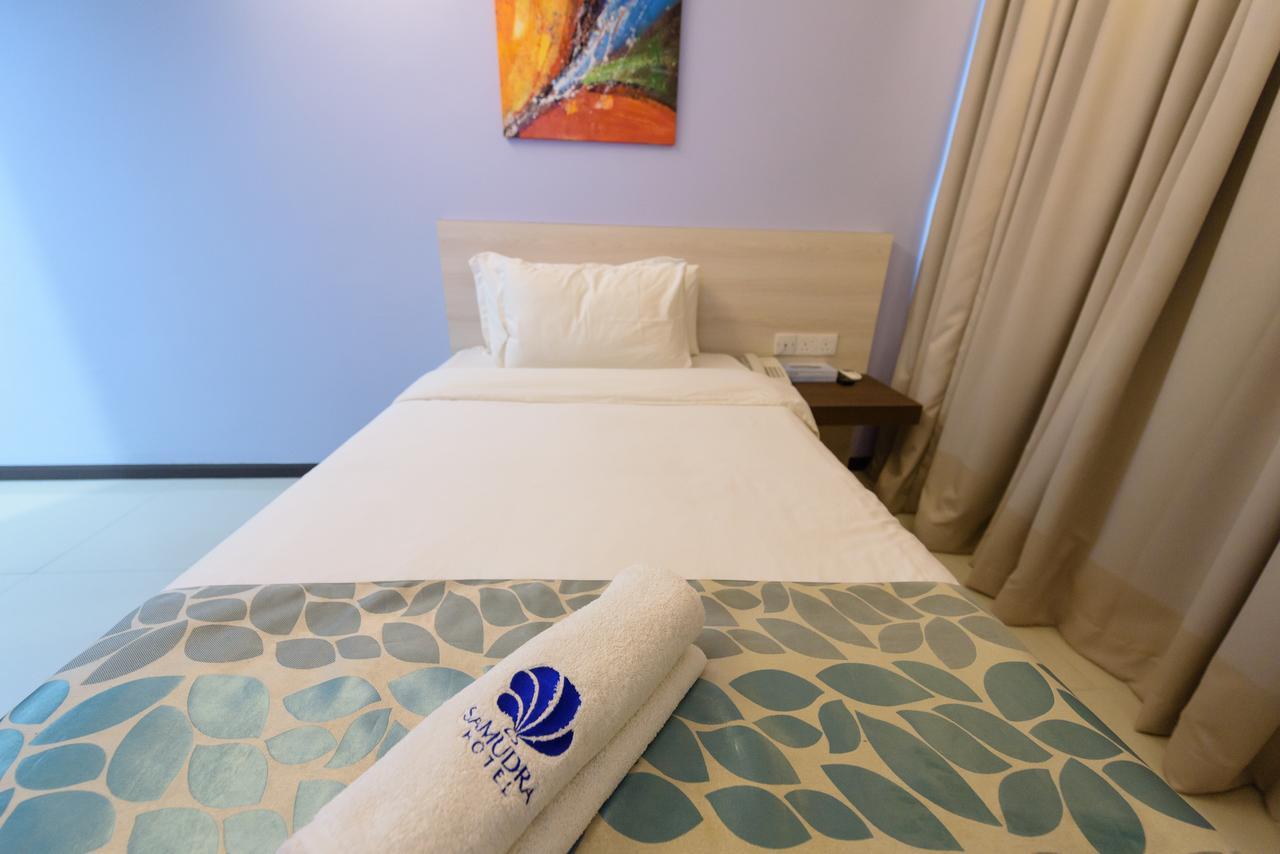 Samudra Hotel クチン エクステリア 写真